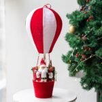 Dekor Krishtlindjesh – Babagjyshi në Balonë Ajri (60cm) - Figura 3