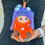 Lodër pelushi me kapele shumëngjyrëshe - Figura 3