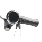 Gas + Çelësa për Scooter Elektrik