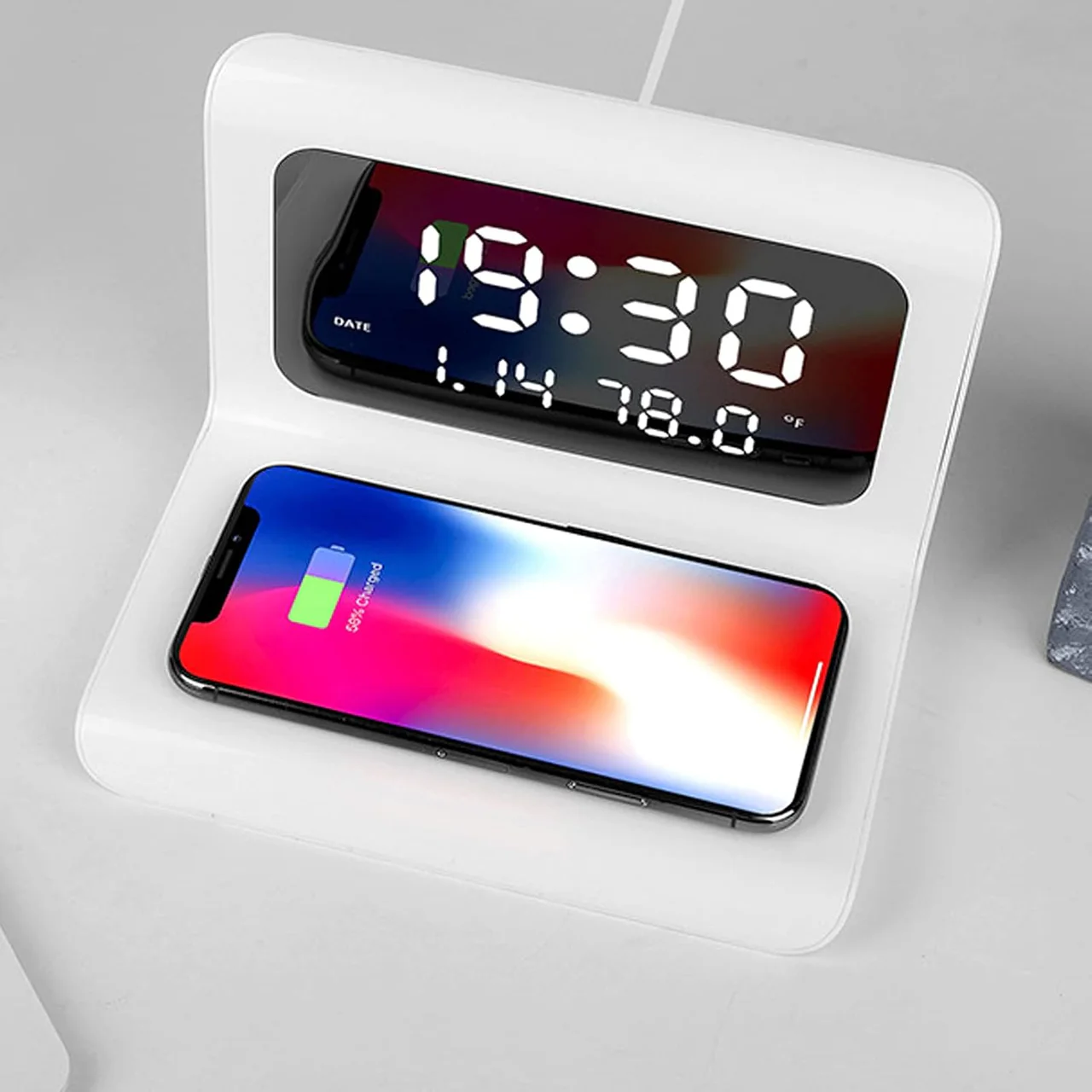 IMG_8066 Orë Digjitale me Wireless Charging - Figura 1