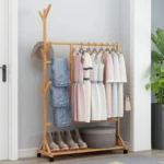 Raft garderobe me varëse