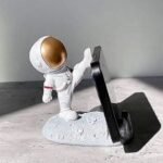 Dekor astronaut me mbajtëse telefoni