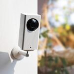 Kamerë sigurie WiFi kompakte për mur